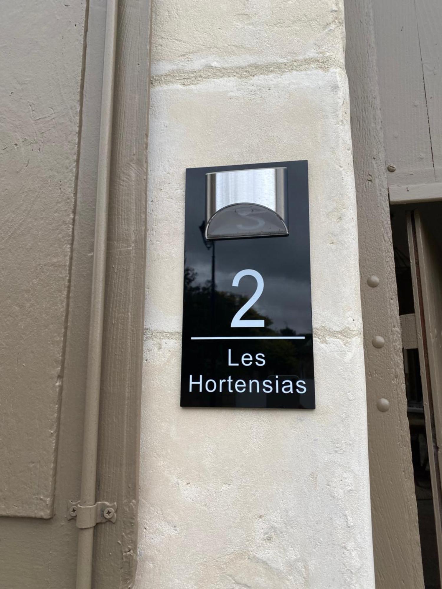 Les Hortensias Canly Exteriör bild